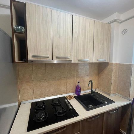 Apartament 1 Haţeg 외부 사진