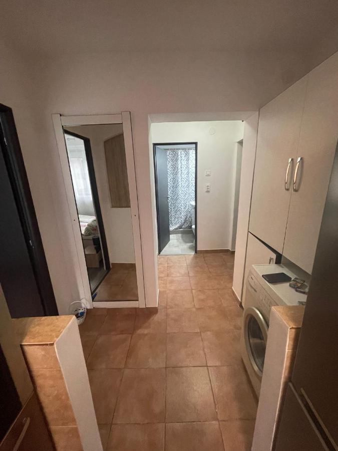 Apartament 1 Haţeg 외부 사진