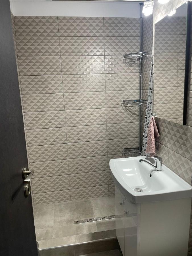 Apartament 1 Haţeg 외부 사진
